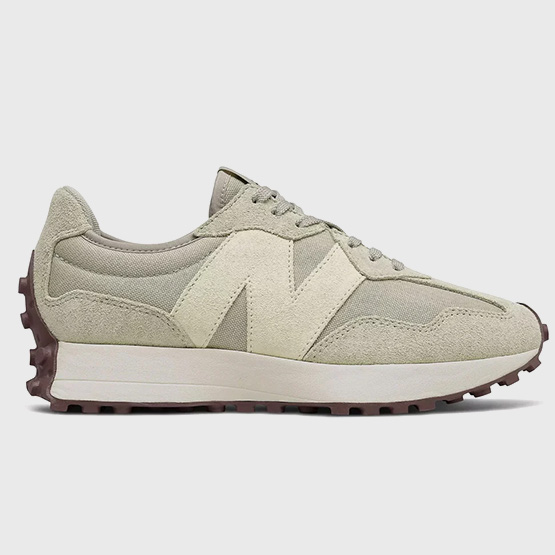 New Balance Γυναικεία Παπούτσια και Ρούχα